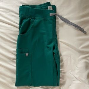 FIGS XSP Hunter Green Kade Cargo Pants